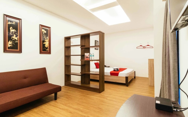 RedDoorz Plus near Commonwealth Regalado
