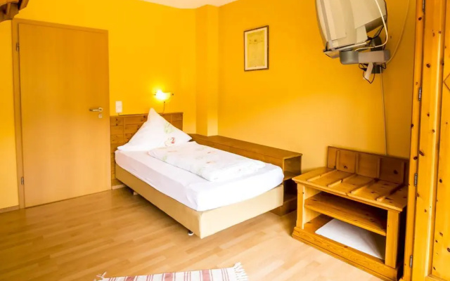 Waldhotel