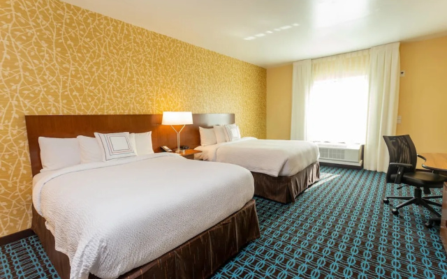 Fairfield Inn  Suites Bay City