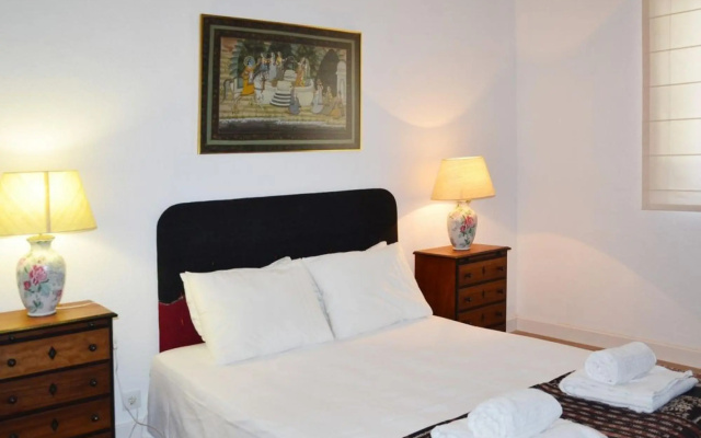 Villa Maxima (AL) in Colares