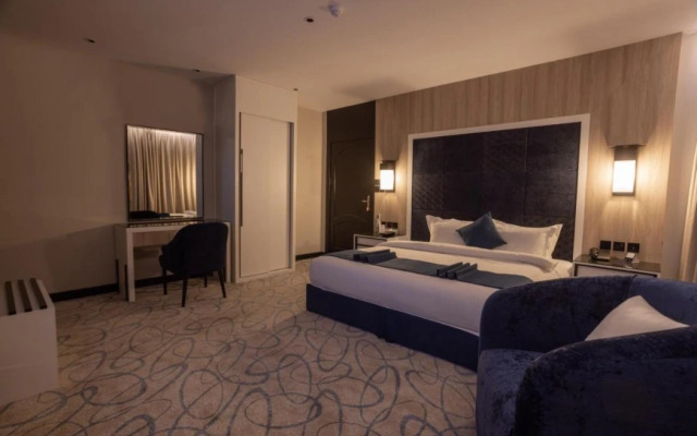 Skyline Hotel & suites