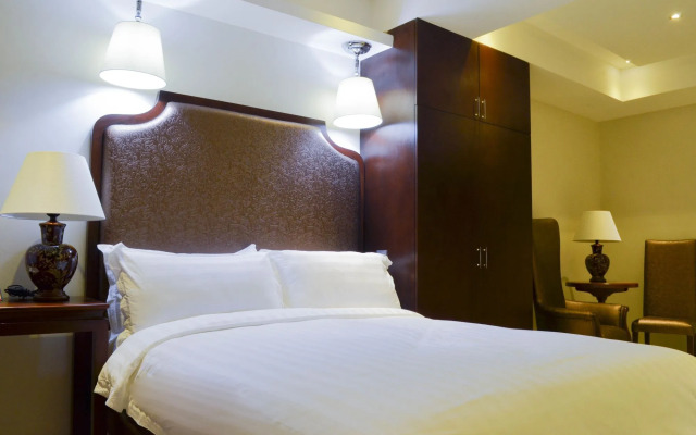 Ritz Hotel