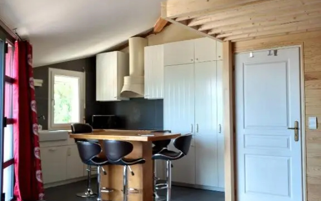 Chalet de TARA - Grand appartement esprit chalet - piscine chauffée - Genève