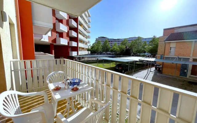Apartment in Caorle Near Beach and Pool