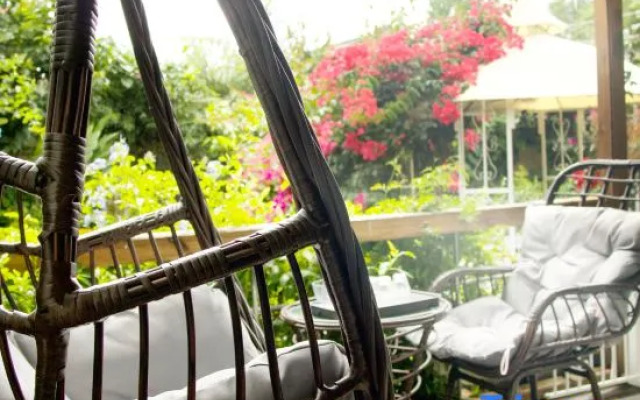 Meet You · Yueqi Huayuan The | Petal Yujian Ni Garden Homestay (Erhai Lake Longkan Wharf)