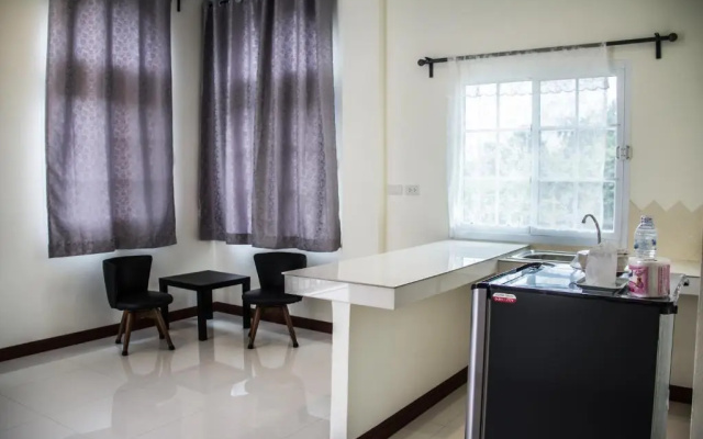 Plern Pitch Residence
