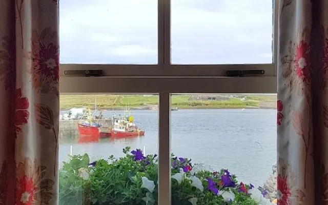 The Moorings Guesthouse & Seafood Restaurant