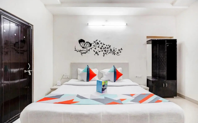 FabHotel Himanshi