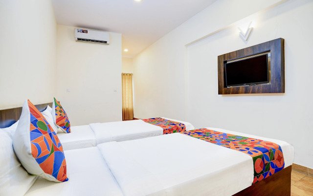 Fabhotel Grk Comforts