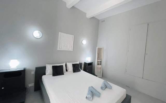 Valletta Life - 1BR Apartment