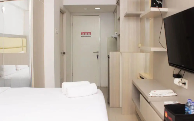 Cozy And Simply Studio At Grand Sentraland Karawang Apartment