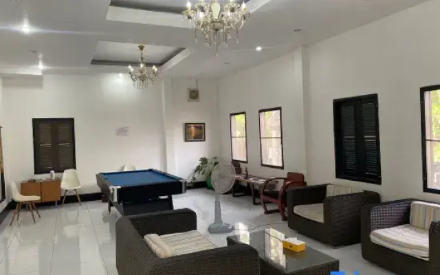 Meet Sunset Hostel Luang Prabang