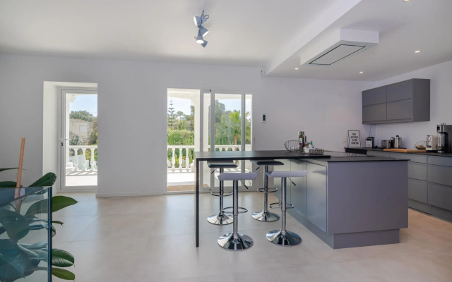 356248 - Modern Villa near beach