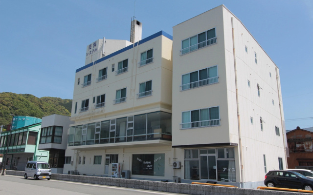 Mihama Resuteru