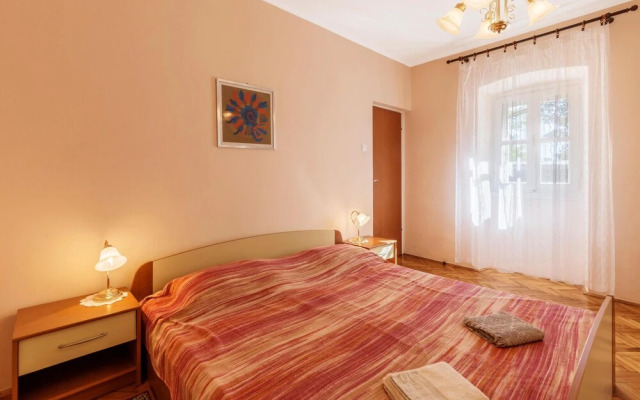 Stunning Home in Labin With 2 Bedrooms