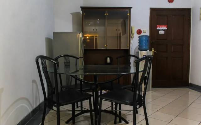 Spacious 3Br Apartment At Kondominium Golf Karawaci