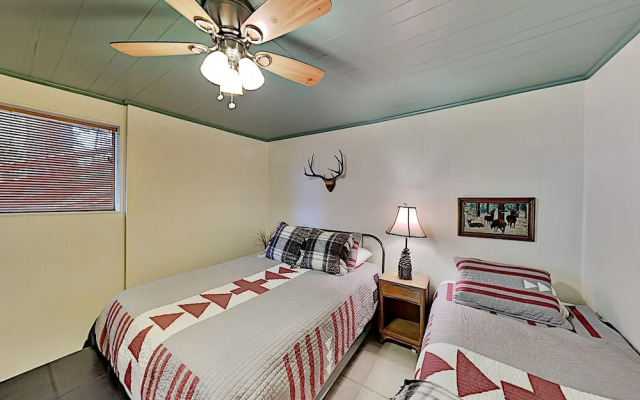 351grass 3 Bedroom Home