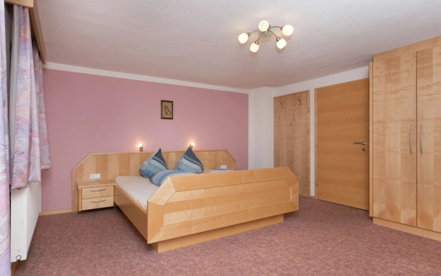 Splendid Apartment in Aschau im Zillertal With Garden