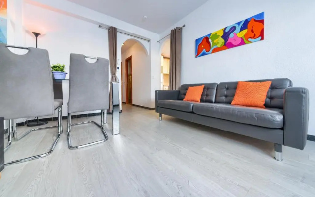 Holidays2Fuengirola Palangreros 100 mts from Beach and promenade