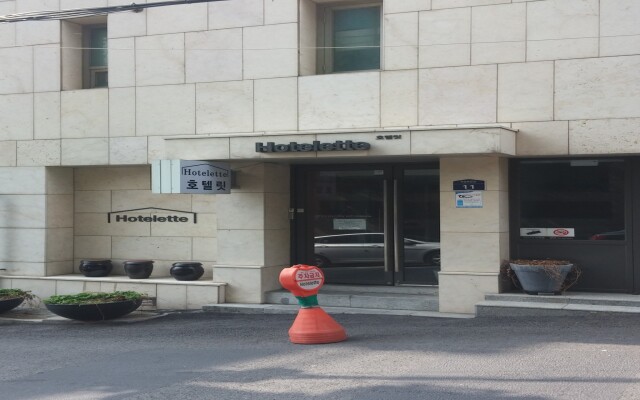 Отель Hotelette Seoul station вид на фасад