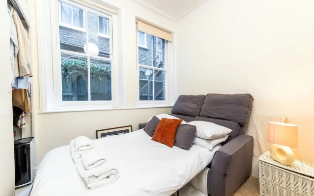 Stylish Battersea Park Home