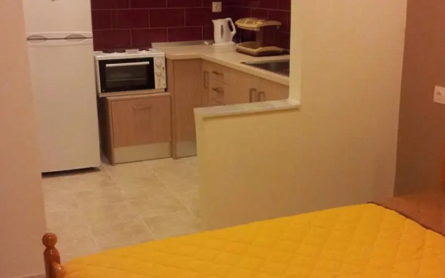 Tsina Aleka Rooms