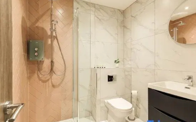 Private Garden Apt, w/ Free Gym, Parking & Wi-Fi