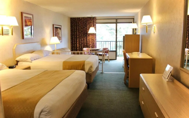 Impala Island Inn