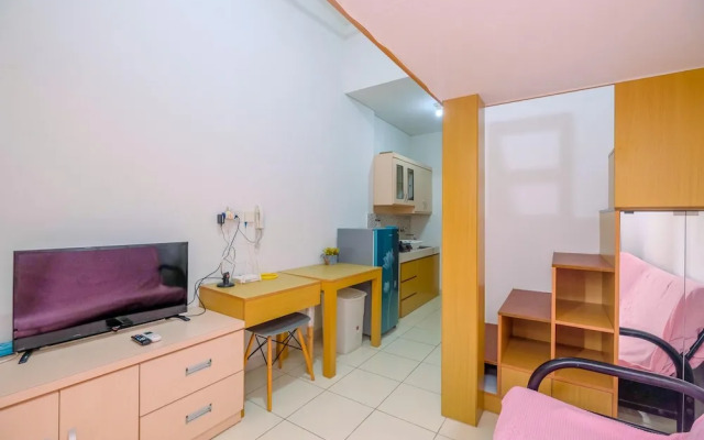 Comfortable And Cozy Living Studio Room Apartment At Dave