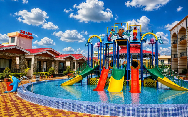 Grand Beach Resort