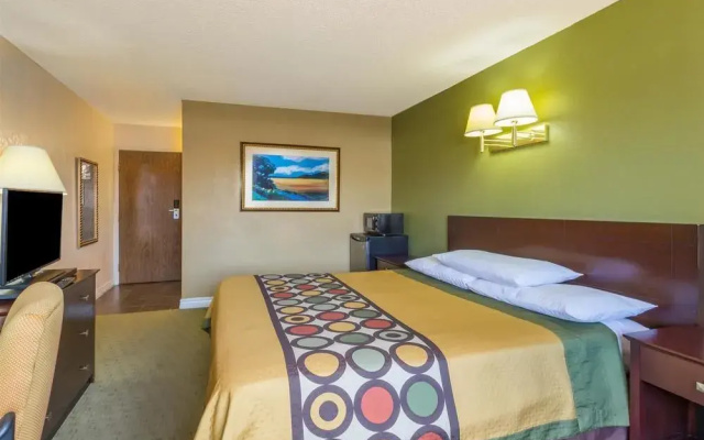 Super 8 Goodyear Phoenix Area
