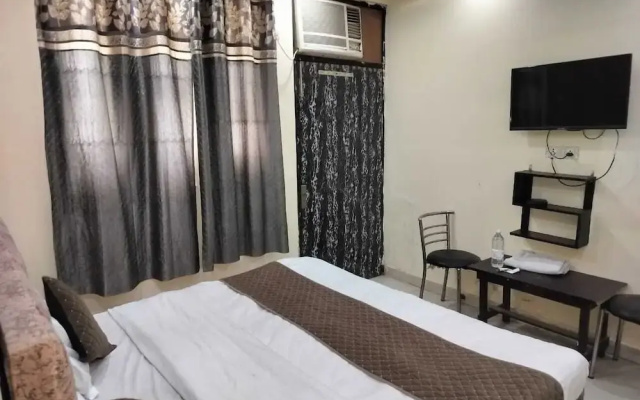 Hotel Green Snapper