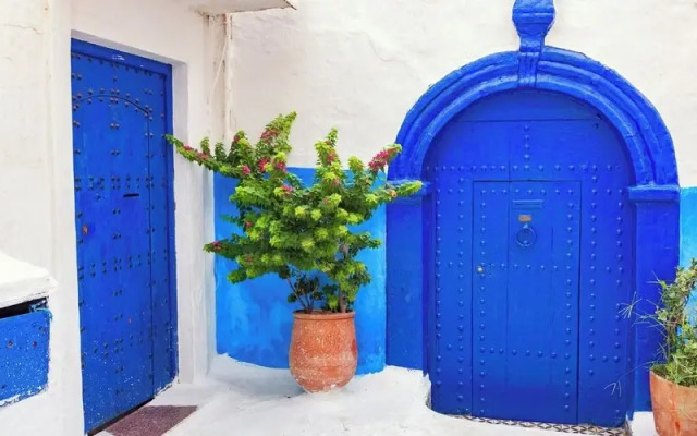 Cozy Elegant Apartment - Rabat Center- Free Parking & AirC & Internet