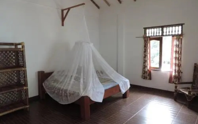 Riverside Guesthouse