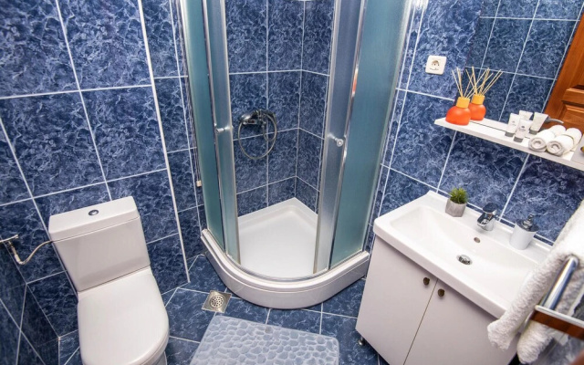 Amazing Apartment in Podstrana With 1 Bedrooms and Wifi