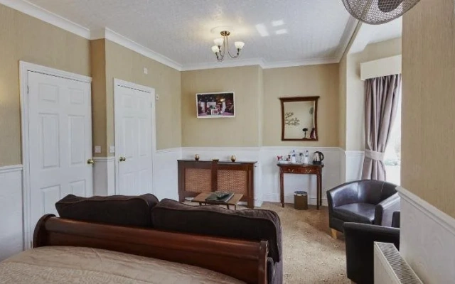 Diadem Hotel - Formerly The Shrewsbury Guest House
