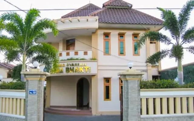Wisma Atma Bhakti Near Solo Square Mitra RedDoorz