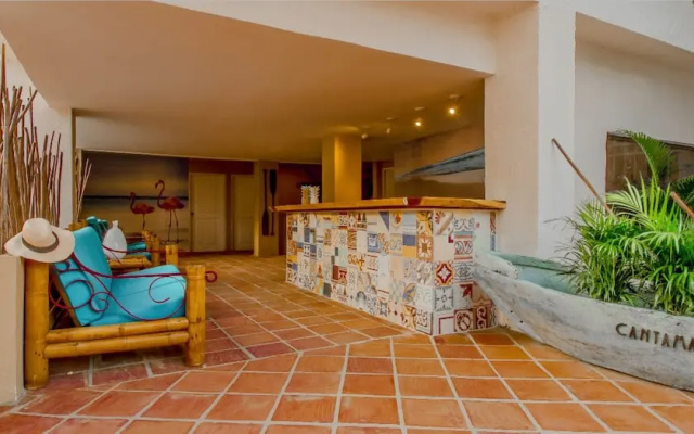 The Cantamar Beach Hostel