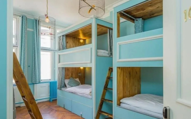 Mrs Potts Hostel