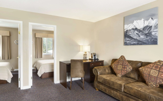 Super 8 Oroville