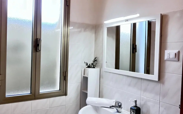 Apartment in Villa With Garden Close to the sea