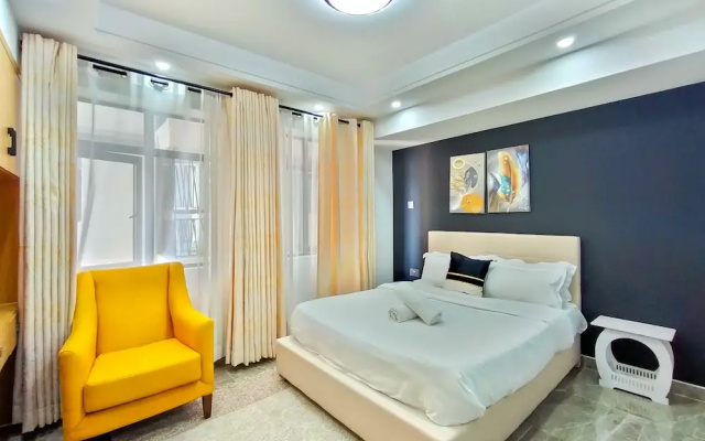 Lux Suites Heartland Business Apartments