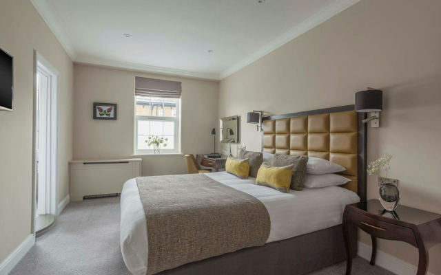 Oatlands Park Hotel