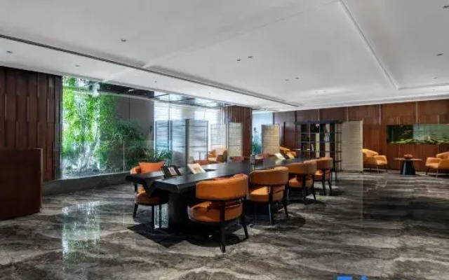 IntercityHotel Jinan West Railway Station