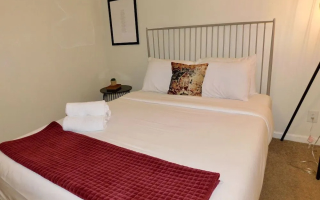 The Lofts at 107