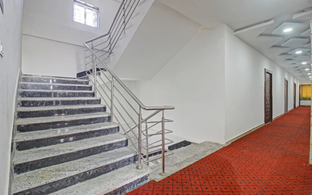 Super Collection O Vinayaka Luxury Stays