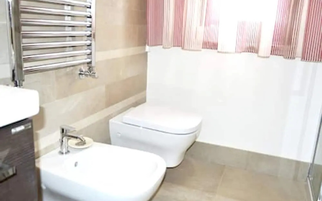 Flat 3 Bedrooms - Avellino