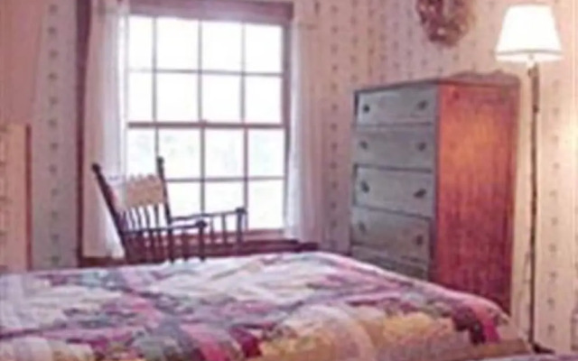 Arlington's West Mountain Inn