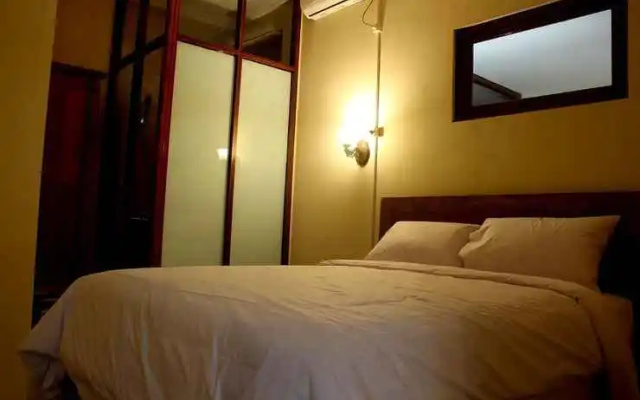 Sapphire Home Hotel