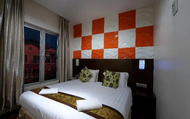 Standard Double room (full double bed) · Hotel Bahagia — photo 5